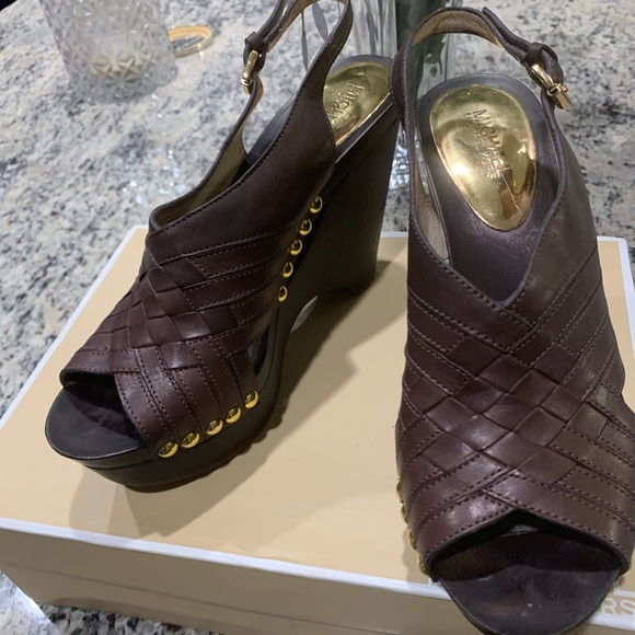 Michael Kors Shoes - Picture 2 of 7